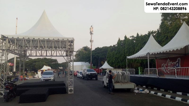 kegiatan pameran SMK di Kota Malang (2)