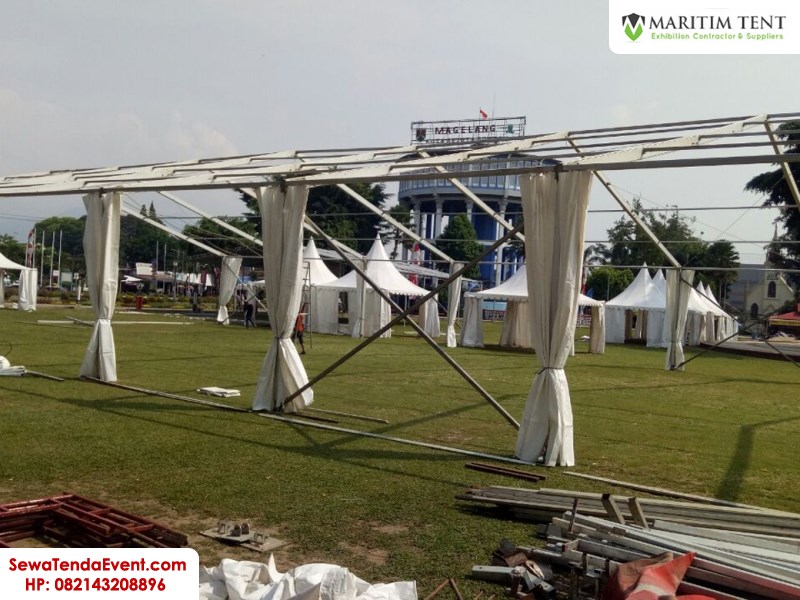 pemasangan tenda roder dan sarnafil event Magelang Fair (5)