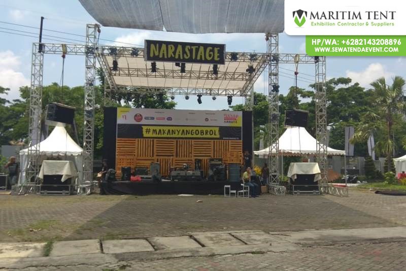 Pemasangan Tenda Sarnafil di Kampus Airlangga Surabaya