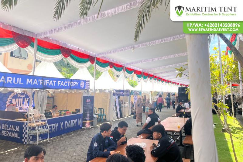 Bazar Kampus Universitas Darussalam Gontor Ponorogo