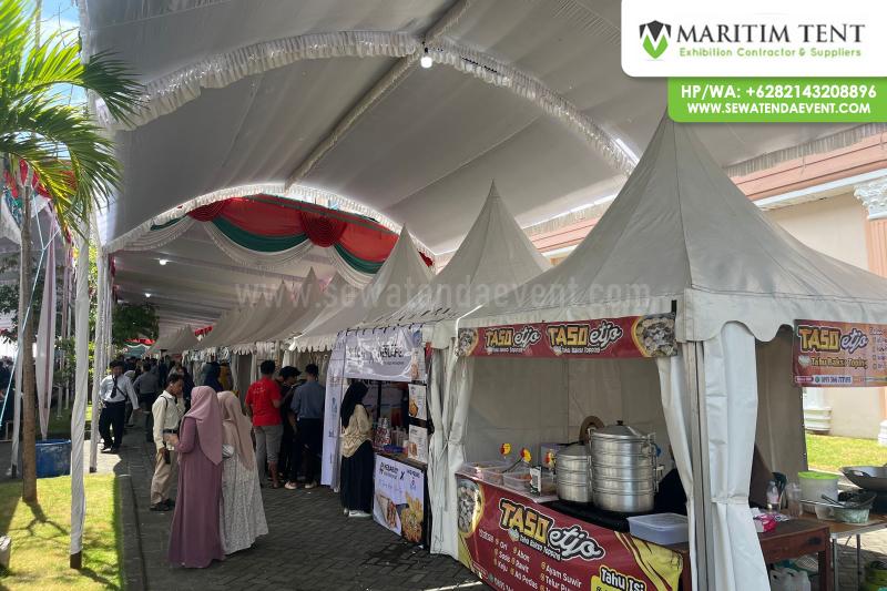 Bazar Kampus Universitas Darussalam Gontor Ponorogo